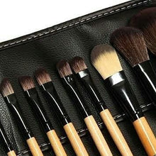 Load image into Gallery viewer, Bobby brown Brush Set