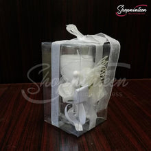 Load image into Gallery viewer, Beautiful Flower Candle Gift