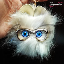 Load image into Gallery viewer, Cat Face with Glasses Keychain