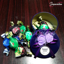 Load image into Gallery viewer, Round Jewelry Box with Candy
