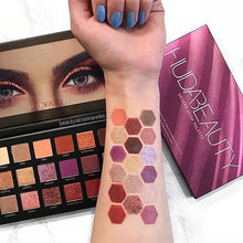 Load image into Gallery viewer, Huda Beaut Desert Dusk Eyeshade Palette