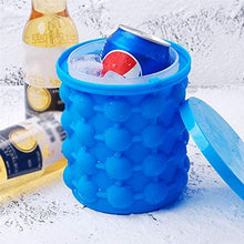 Load image into Gallery viewer, Space Saving Ice Cube Maker