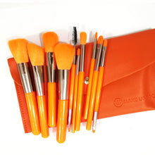 Load image into Gallery viewer, MP MAKEUP PRO 10 PIECES BRUSH SET
