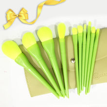 Load image into Gallery viewer, MP MAKEUP PRO 10 PIECES BRUSH SET