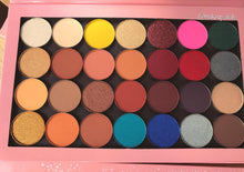 Load image into Gallery viewer, New KYLIE JENNER ONE OPEN PALETTE