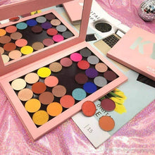 Load image into Gallery viewer, New KYLIE JENNER ONE OPEN PALETTE