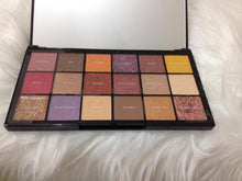Load image into Gallery viewer, Sebile Revolution Eyeshadow Pallete