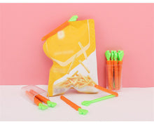 Load image into Gallery viewer, 5PCS Food Bags Sealing Clips Cartoon Orange Carrot Shape