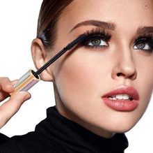Load image into Gallery viewer, 4D WATERPROOF SILK FIBER THICK LENGTHENING MASCARA