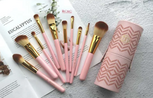Load image into Gallery viewer, BH COSMETIC DOT COLLECTION BRUSH SET