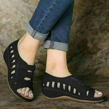 Load image into Gallery viewer, New Punch Sandal For Women