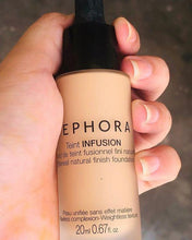 Load image into Gallery viewer, SEPHORA COLLECTION Foundation