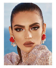 Load image into Gallery viewer, ANASTASIA BEVERLY HILLS Modern Renaissance Eye Shadow Palette
