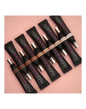 Load image into Gallery viewer, HUDA BEAUTY Overachiever Concealer