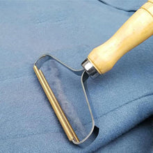 Load image into Gallery viewer, Lint Remover Clothes Fuzz Fabric Shaver Brush Tool