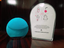 Load image into Gallery viewer, Rechargeable Electric face cleanser