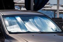 Load image into Gallery viewer, Windshield retractable sun shade