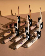 Load image into Gallery viewer, Essence Camoufl-Age + Concealer