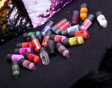 Load image into Gallery viewer, Maybelline Color Show nail polish