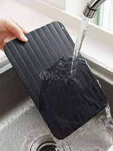 Load image into Gallery viewer, Fast Defrosting Tray Thaw Frozen Food.