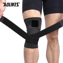 Load image into Gallery viewer, (🎁2024 New Year Hot Sale🎁)Knee Compression Sleeve - Best Knee Brace
