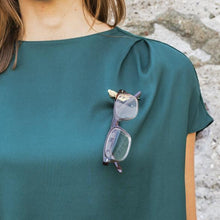 Load image into Gallery viewer, Magnetic Hang Eyeglass Holder Pin