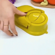 Load image into Gallery viewer, 2 in 1 Samosa Maker