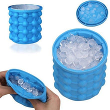 Load image into Gallery viewer, Space Saving Ice Cube Maker
